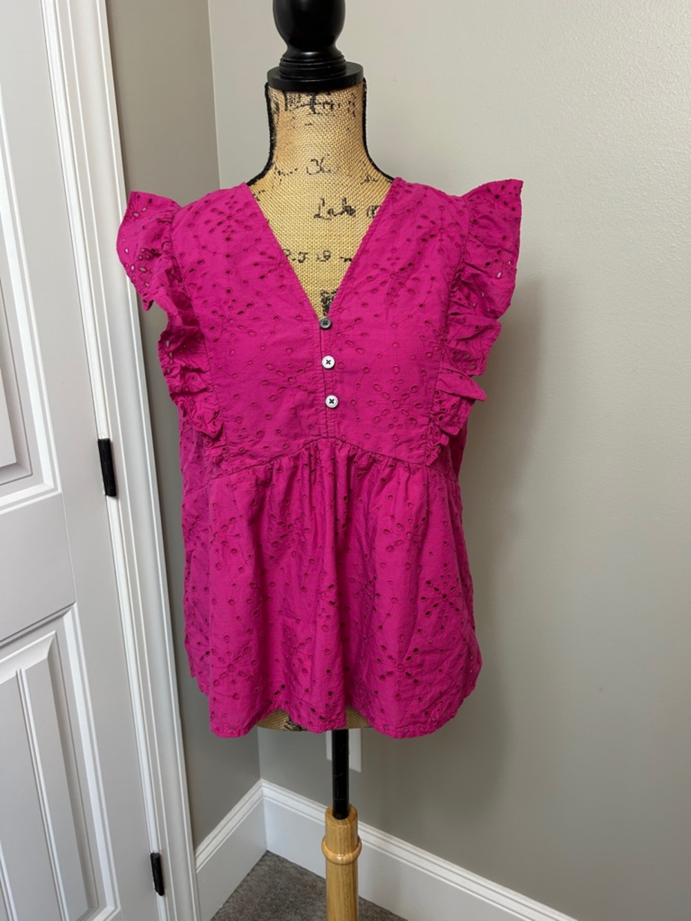 Loft Top size medium petite